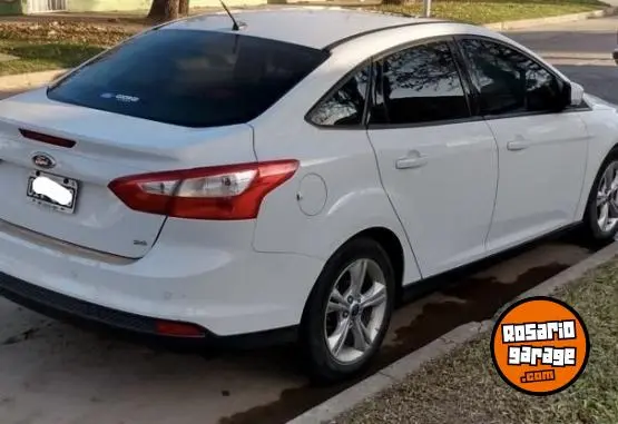 Ford Focus  Se Plus 4P  2014 - foto 2