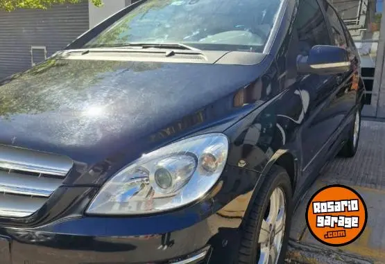 Mercedes-Benz B180  2011 - foto 4