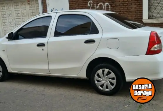Toyota Etios  2020 - foto 2