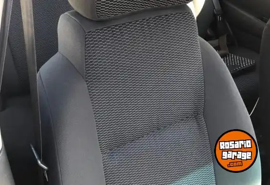 Chevrolet Aveo G3  2014 - foto 3