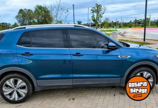Volkswagen T-Cross  2020 - foto 2