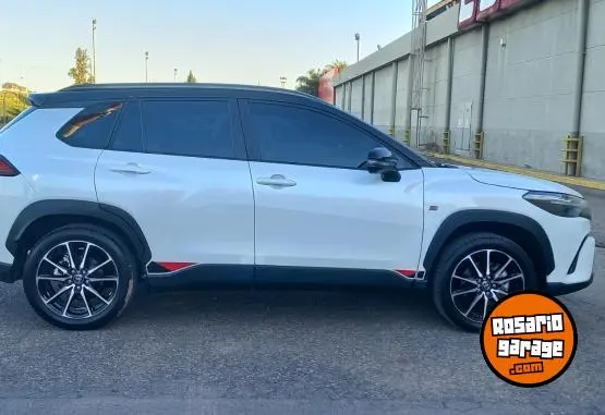 Toyota Corolla Cross Gr  2025 - foto 1
