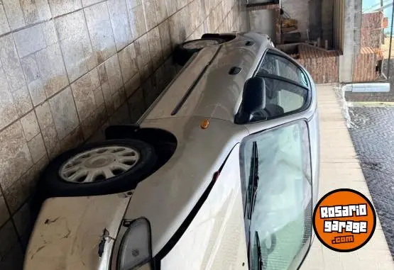 Mazda 323  1998 - foto 5