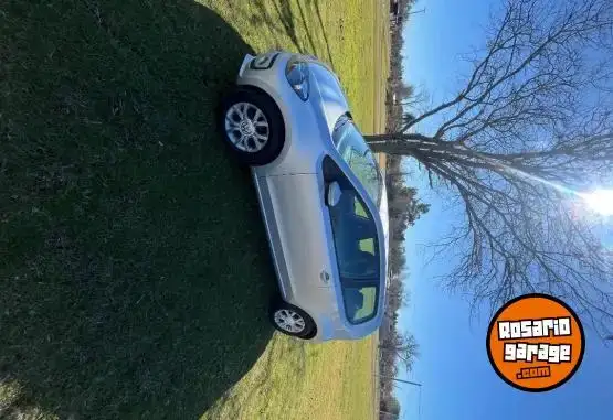 Volkswagen Up Hig  2015 - foto 1