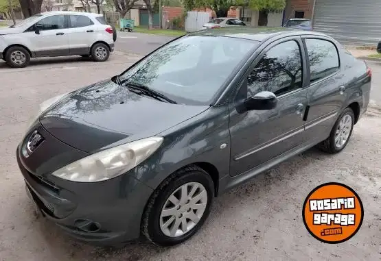Peugeot 207 Compact Allure Sedan  2014 - foto 1