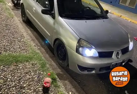 Renault 2005  2005 - foto 1