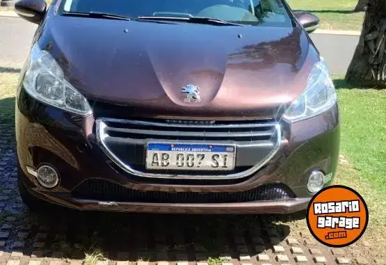 Peugeot 208  2016 - foto 1