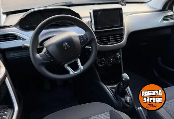 Peugeot 208 Allure 1.6  2018 - foto 2