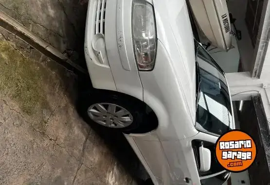 Volkswagen Gol  2013 - foto 1