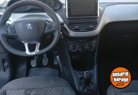 Peugeot 208 Allure  2018 - foto 5