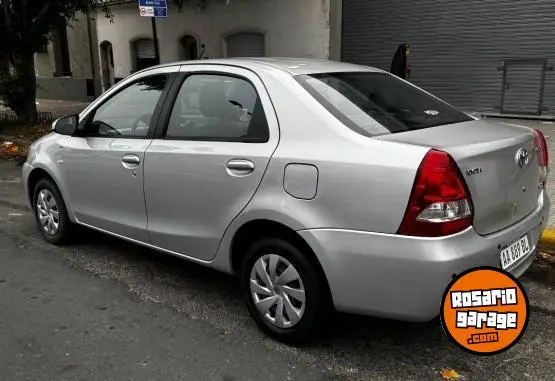 Toyota Etios Xs  2017 - foto 2