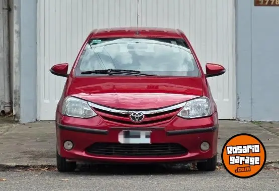 Toyota Etios  2015 - foto 2