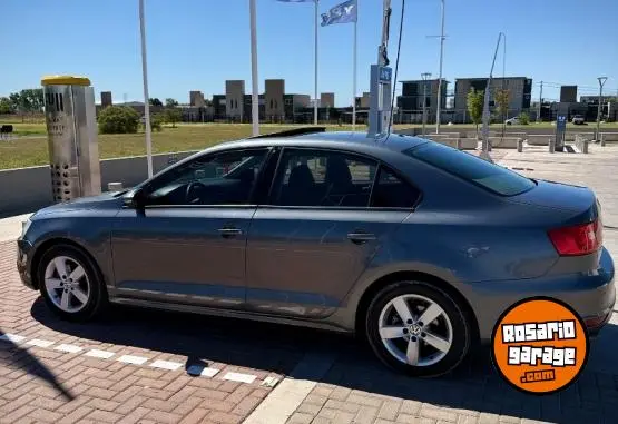Volkswagen Vento 2.5 Luxu  2013 - foto 2