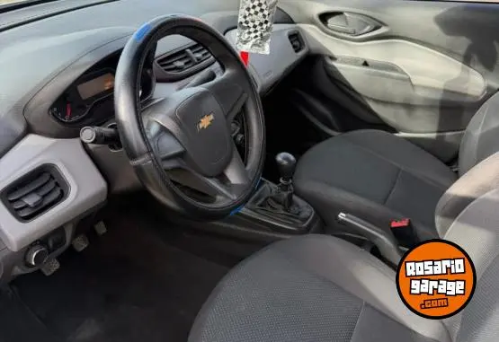 Chevrolet Onix  2017 - foto 2