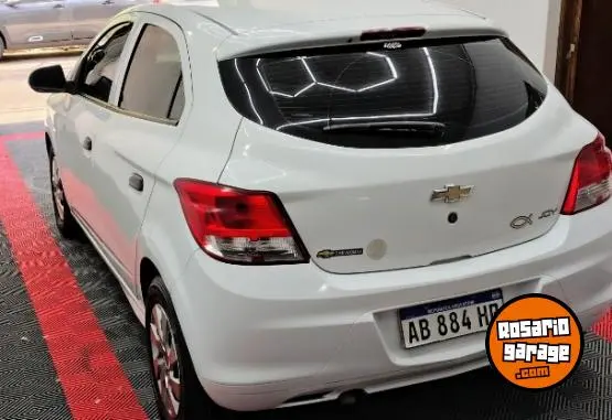 Chevrolet Onix Joy Ls  2018 - foto 3