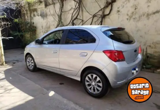 Chevrolet Onix Joys  2023 - foto 1