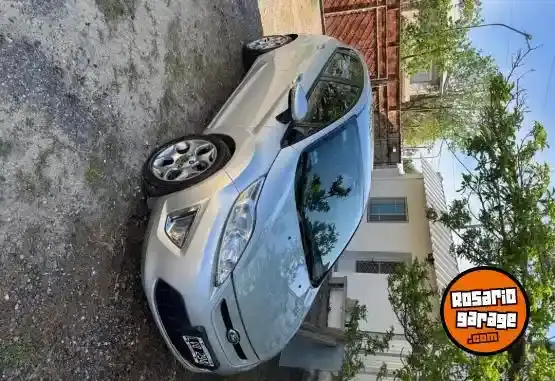 Ford Fiesta Kinetic  2012 - foto 1