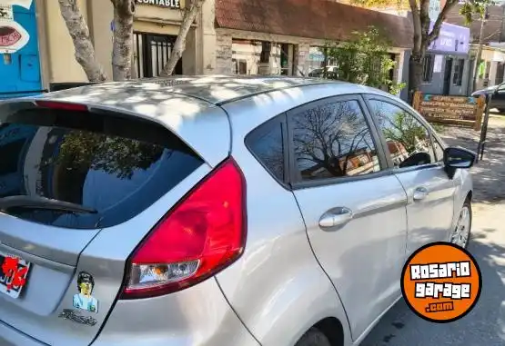 Ford Fiesta Versiã³N S  2014 - foto 2