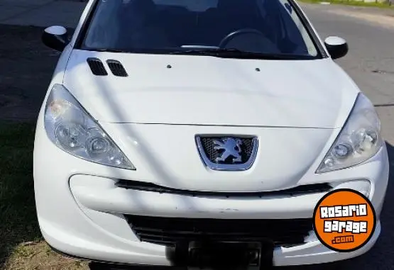 Peugeot Compact Active 1.4  2015 - foto 1