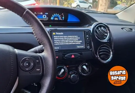 Toyota Etios  2017 - foto 2