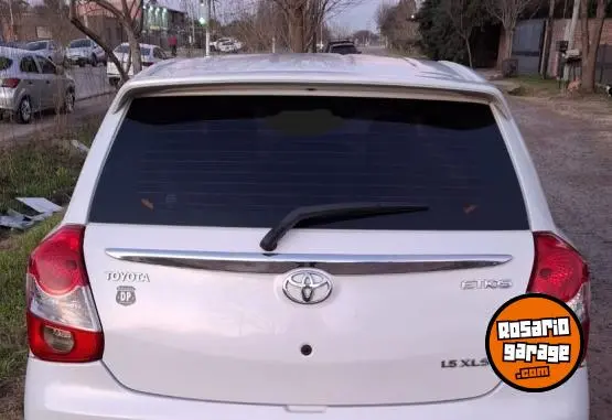 Toyota Etios  2017 - foto 3