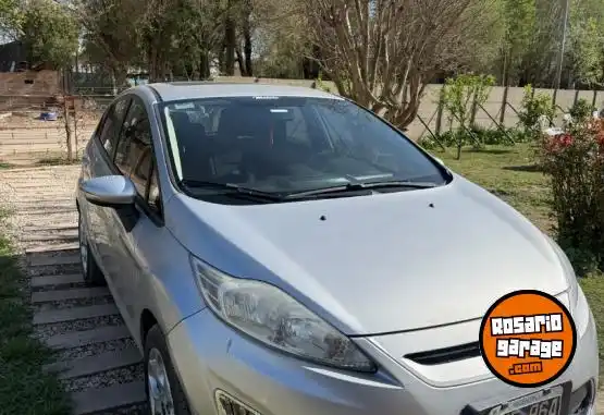 Ford Fiesta Kinetic 2010 - foto 1