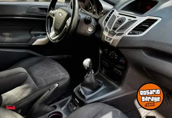 Ford Fiesta Kinetic Titanium  2013 - foto 4