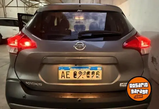 Nissan 1.6 Advance Cvt  2020 - foto 2
