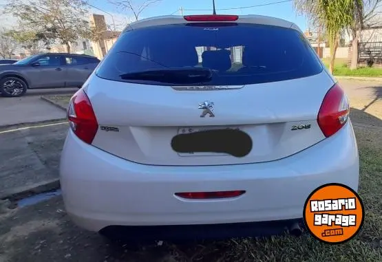 Peugeot 208  2015 - foto 3