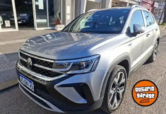 Volkswagen Taos Highline  2024 - foto 1