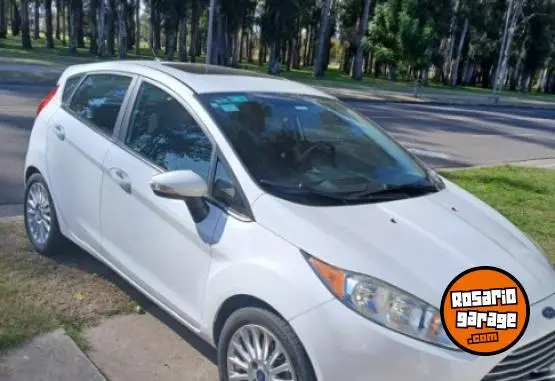 Ford Fiesta 2015 - foto 1