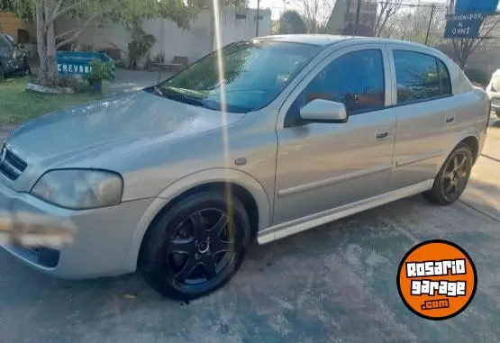 Chevrolet Gl 2.0 Sedan  2005 - foto 1