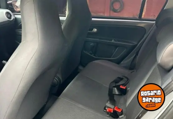 Volkswagen Up 5 Puertas High  2018 - foto 4