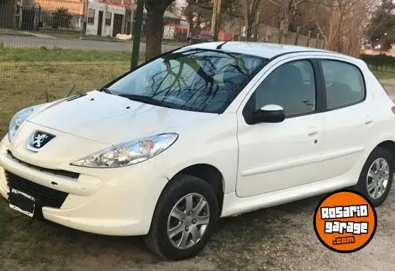 Peugeot 207  2013 - foto 1