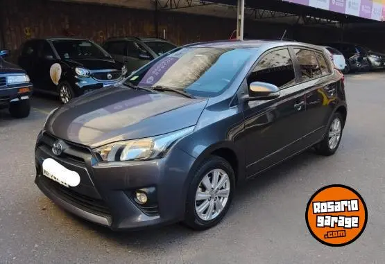 Toyota Yaris S 2017 - foto 1