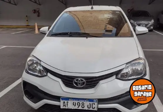 Toyota Etios Xs 1.5 6M/T Sedã¡N  2017 - foto 3