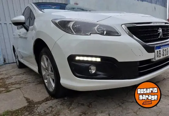 Peugeot 308  2017 - foto 1