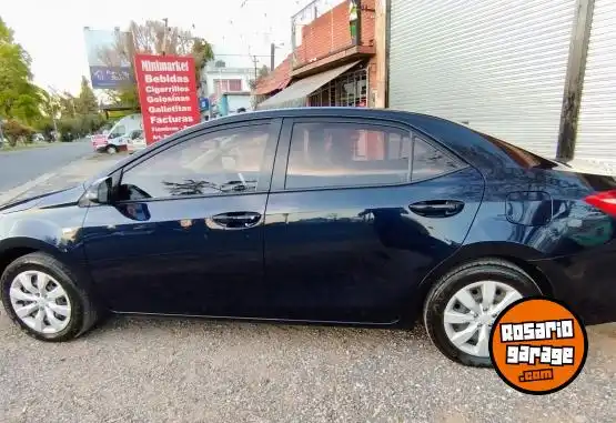Toyota Corolla  2015 - foto 3
