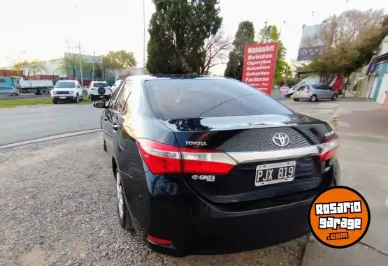 Toyota Corolla  2015 - foto 4