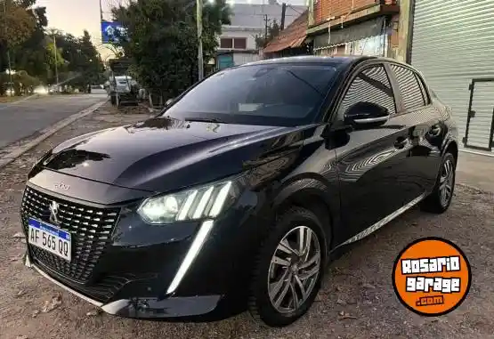 Peugeot 208  2022 - foto 1