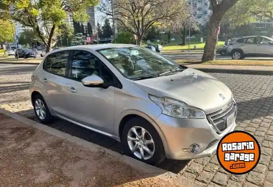 Peugeot 208 Allure Touch Screen  2014 - foto 3