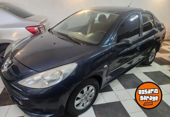 Peugeot 207  2012 - foto 1