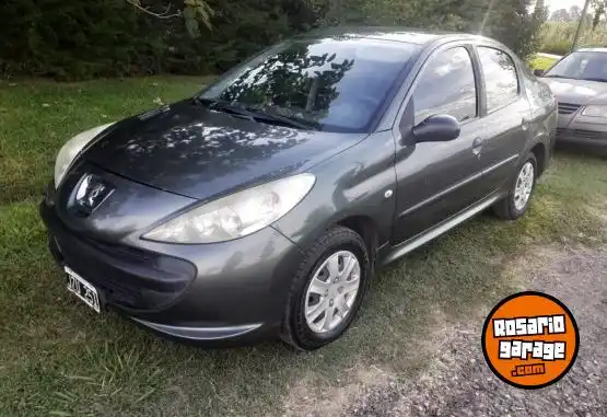 Peugeot 207 Sedan  2011 - foto 1