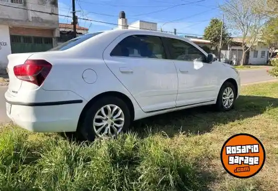 Chevrolet Cobalt  2016 - foto 1