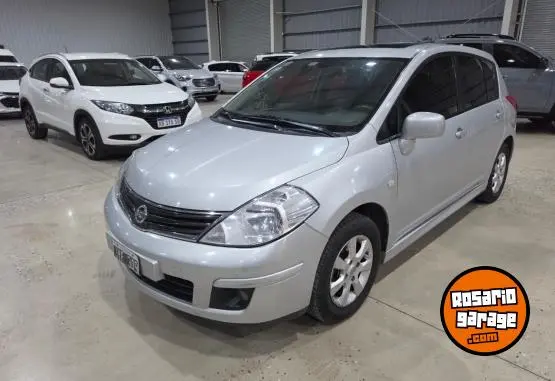 Nissan Tiida  2011 - foto 2