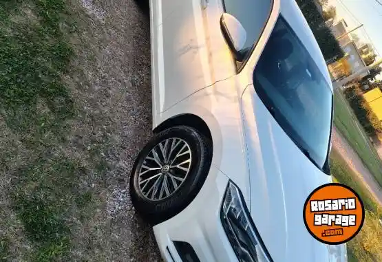 Volkswagen Vento  2019 - foto 1
