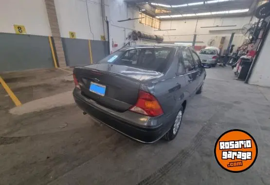 Ford Focus  2004 - foto 4