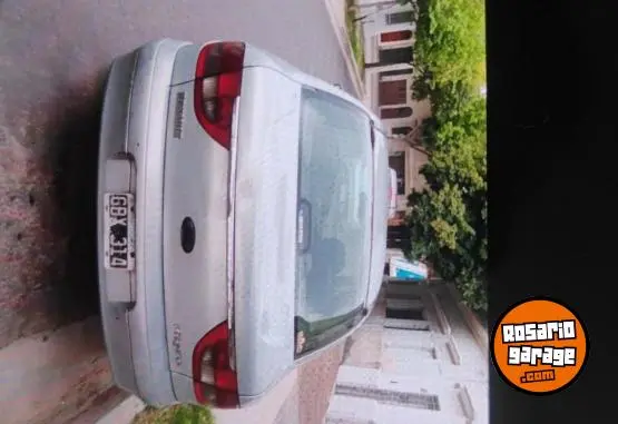 Renault Tdi 1.9  2007 - foto 1