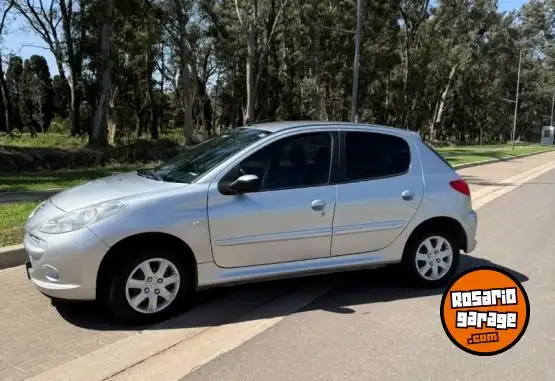 Peugeot 207  2013 - foto 1