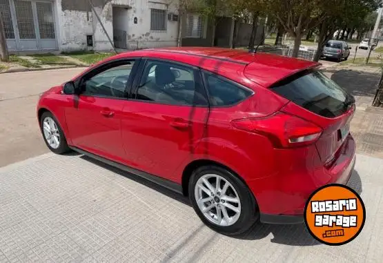Ford Focus 2016 - foto 1